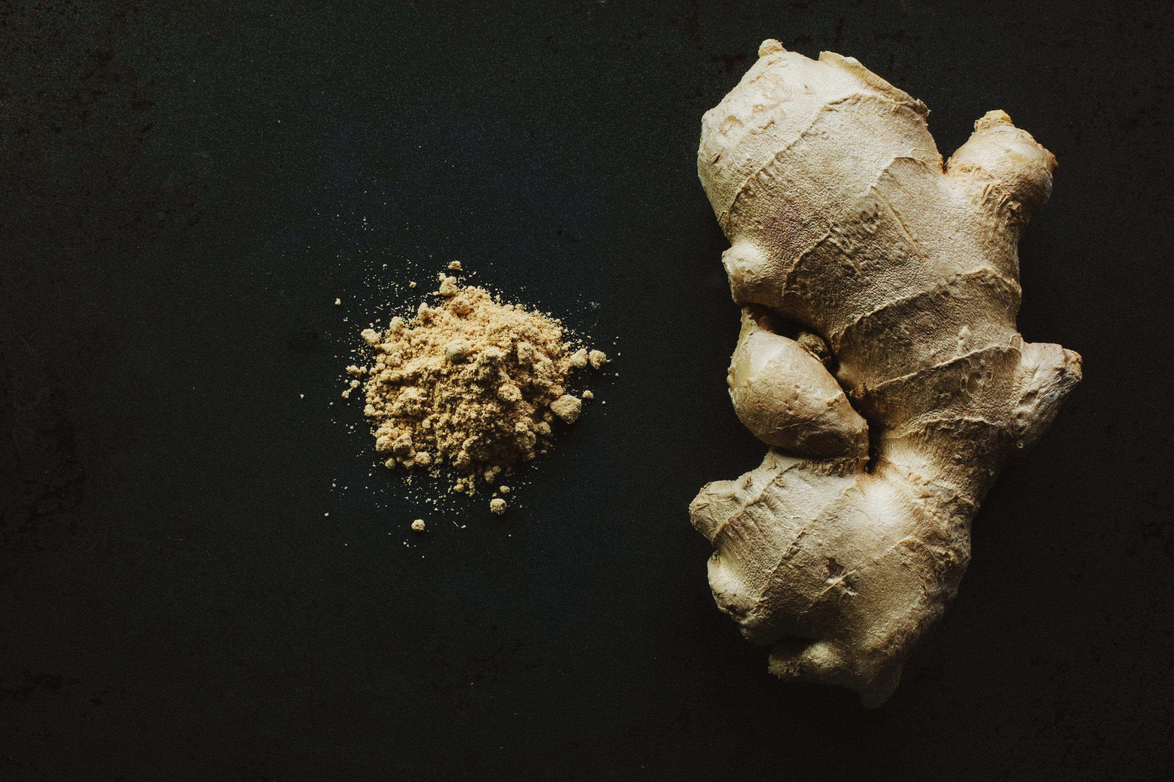ginger-ground-and-raw-root